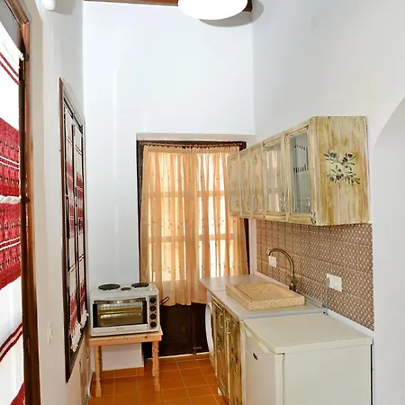 Апартаменты Meandros In Old Town